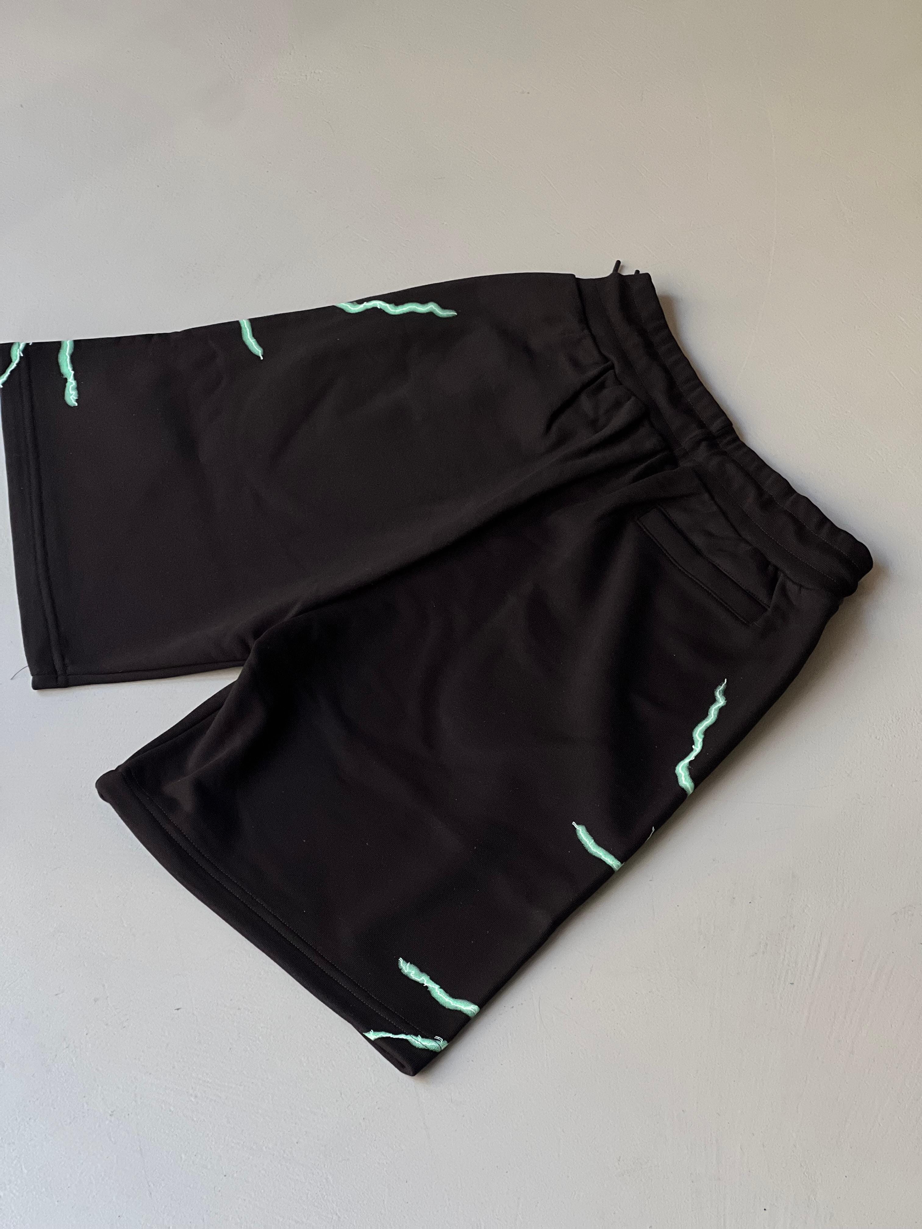 Short Tuta Phobia Nero Fulmini Verdi