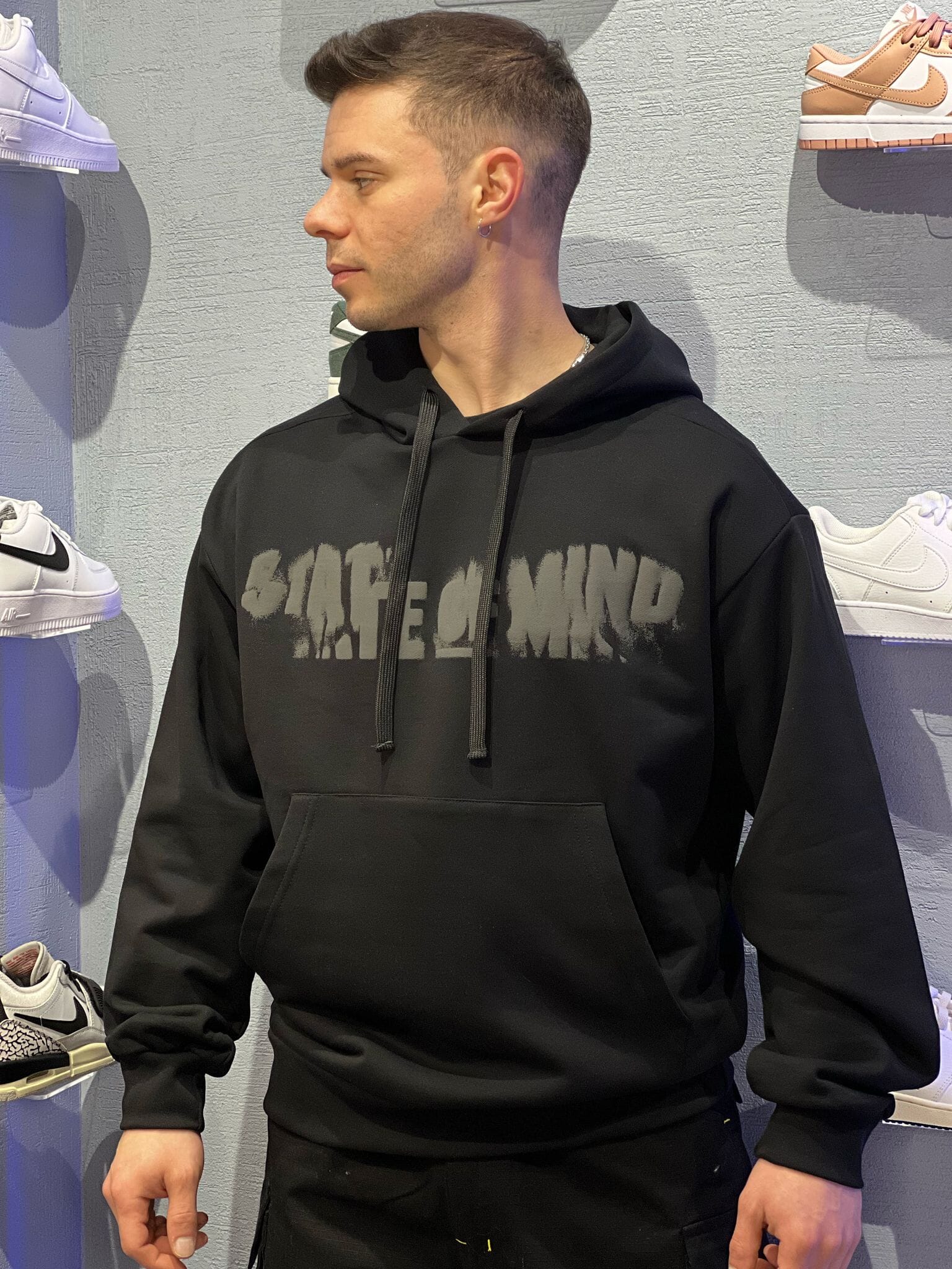 Felpa Cappuccio Mottos 5tate of Mind Total Black