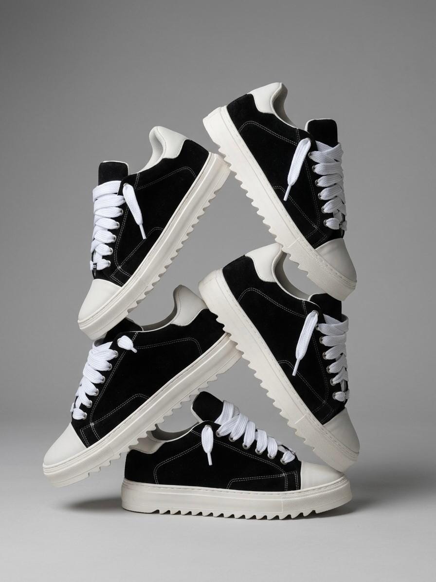 Sneakers CR03 Veritas – Black canvas