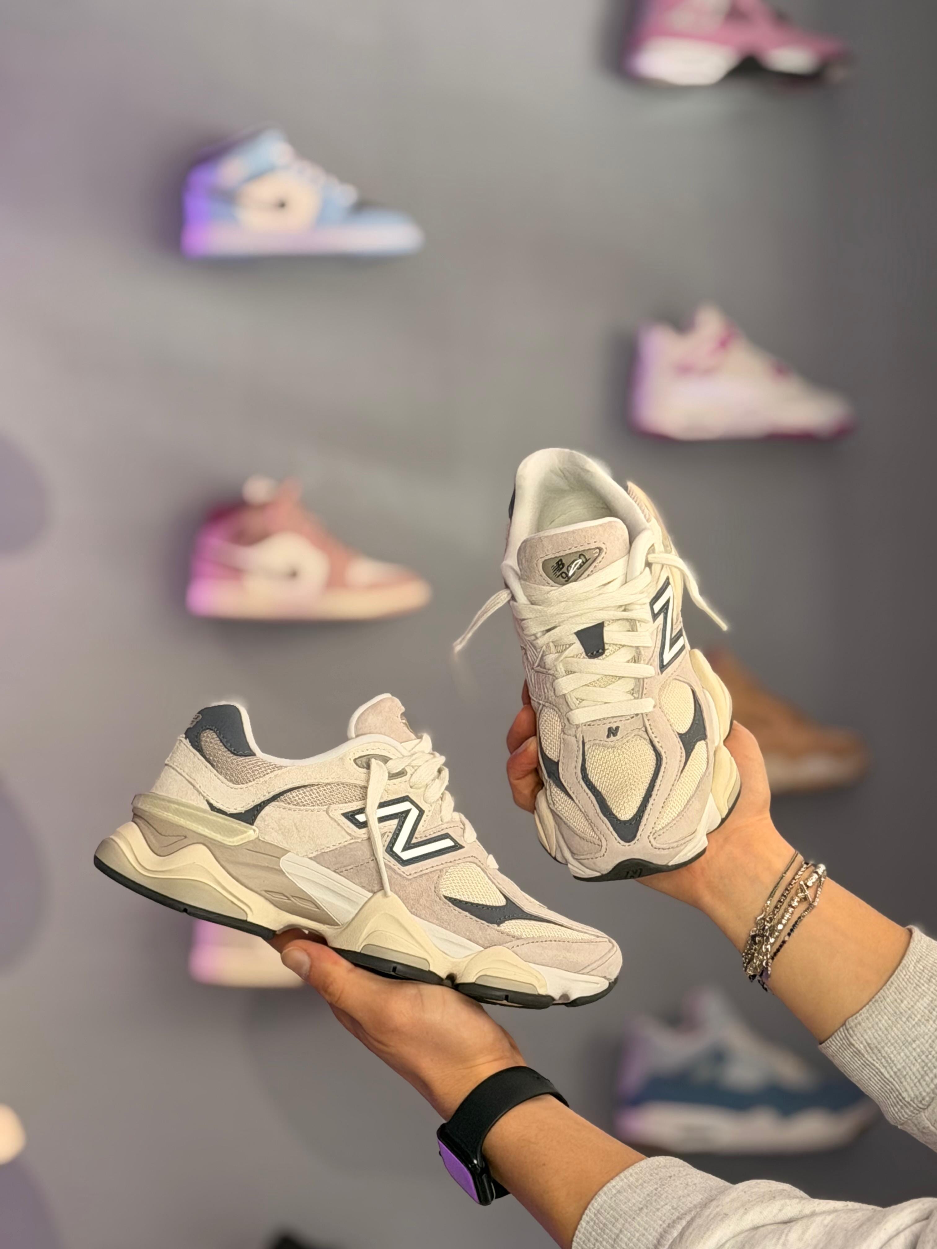 New Balance 9060 Moonrock