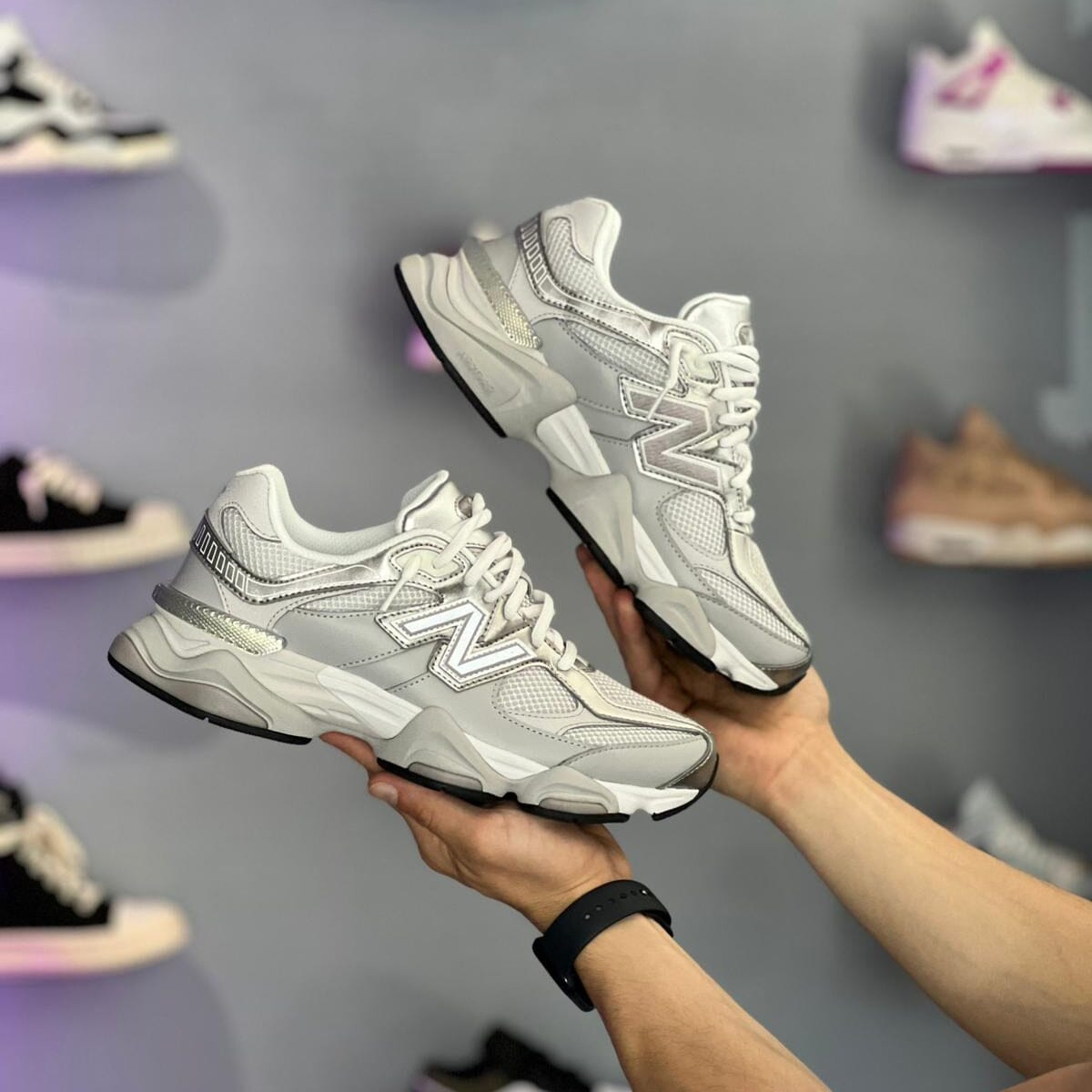 New Balance 9060 Metallic