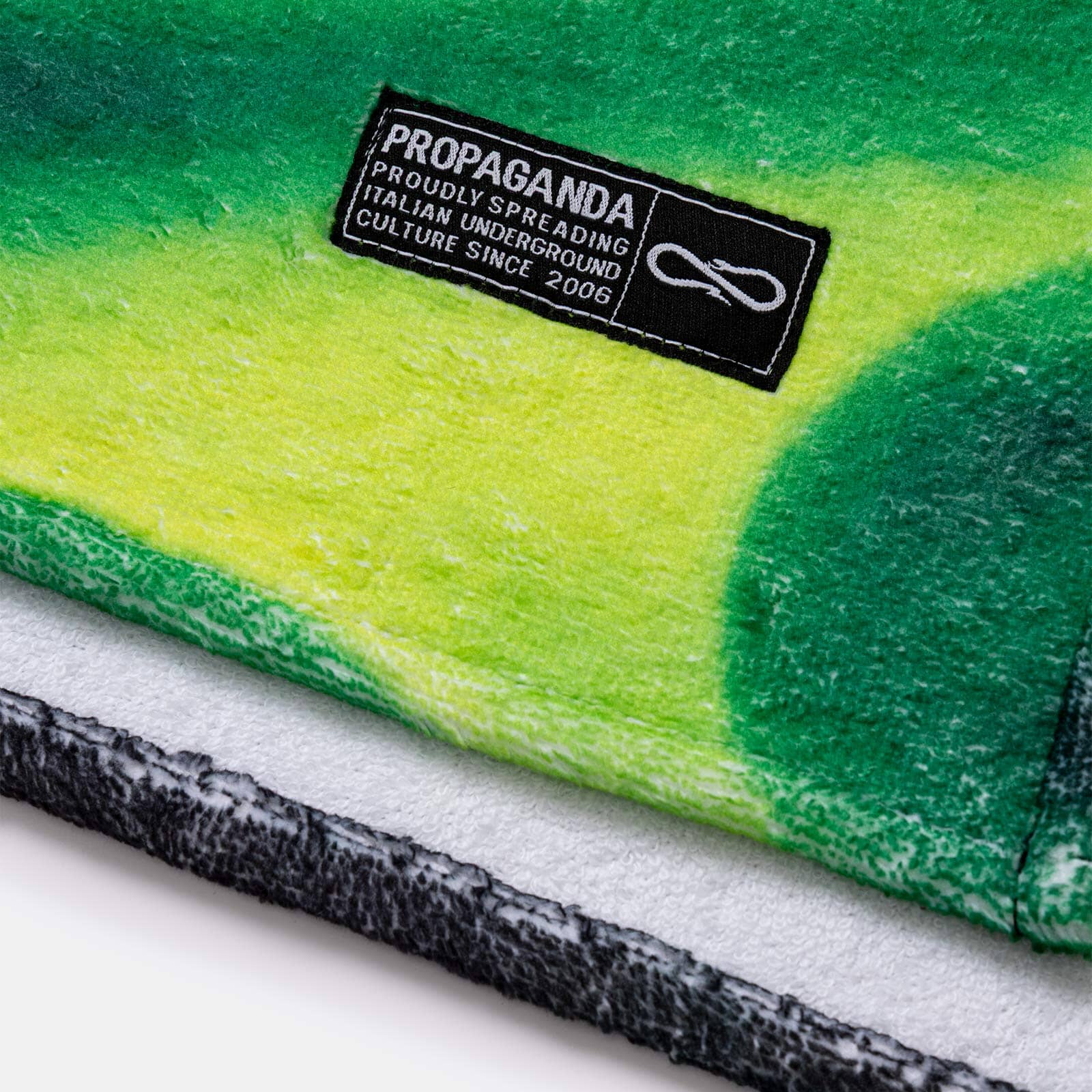 Propaganda Beachtowel Flames