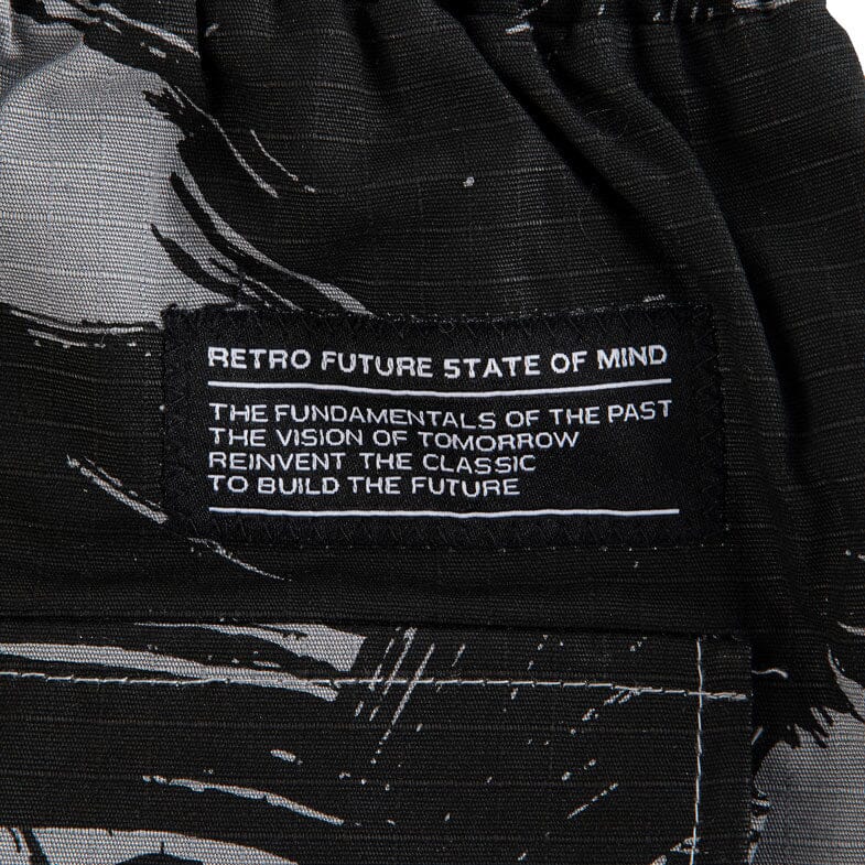 State Of Mind " RETROFUTURE CARGO " Cargo Shorts mimetico