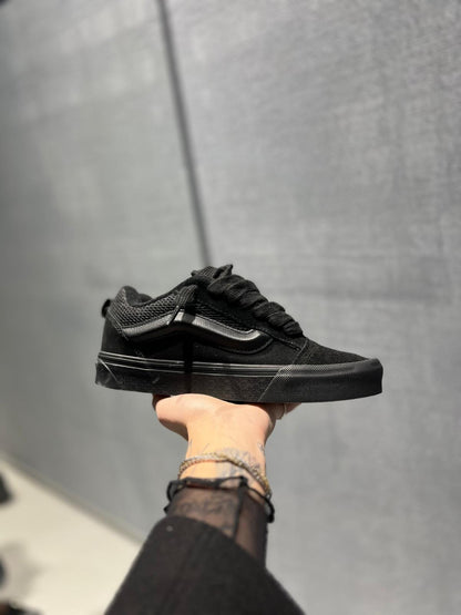 Vans knu skool black