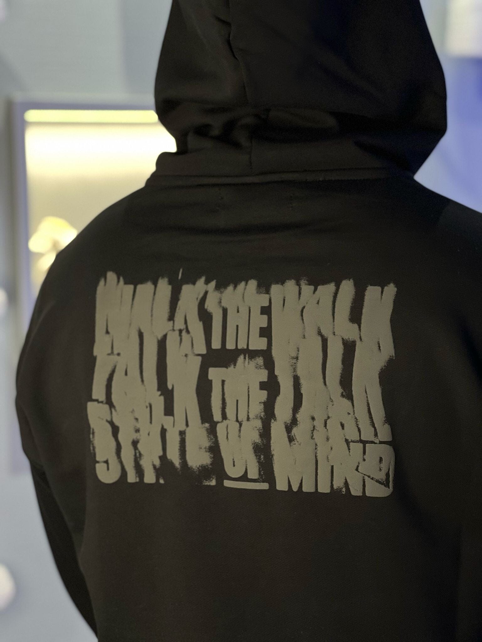 Felpa Cappuccio Mottos 5tate of Mind Total Black