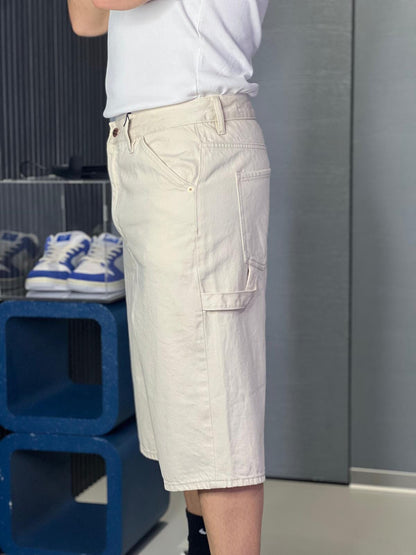 Short carpenter solid beige