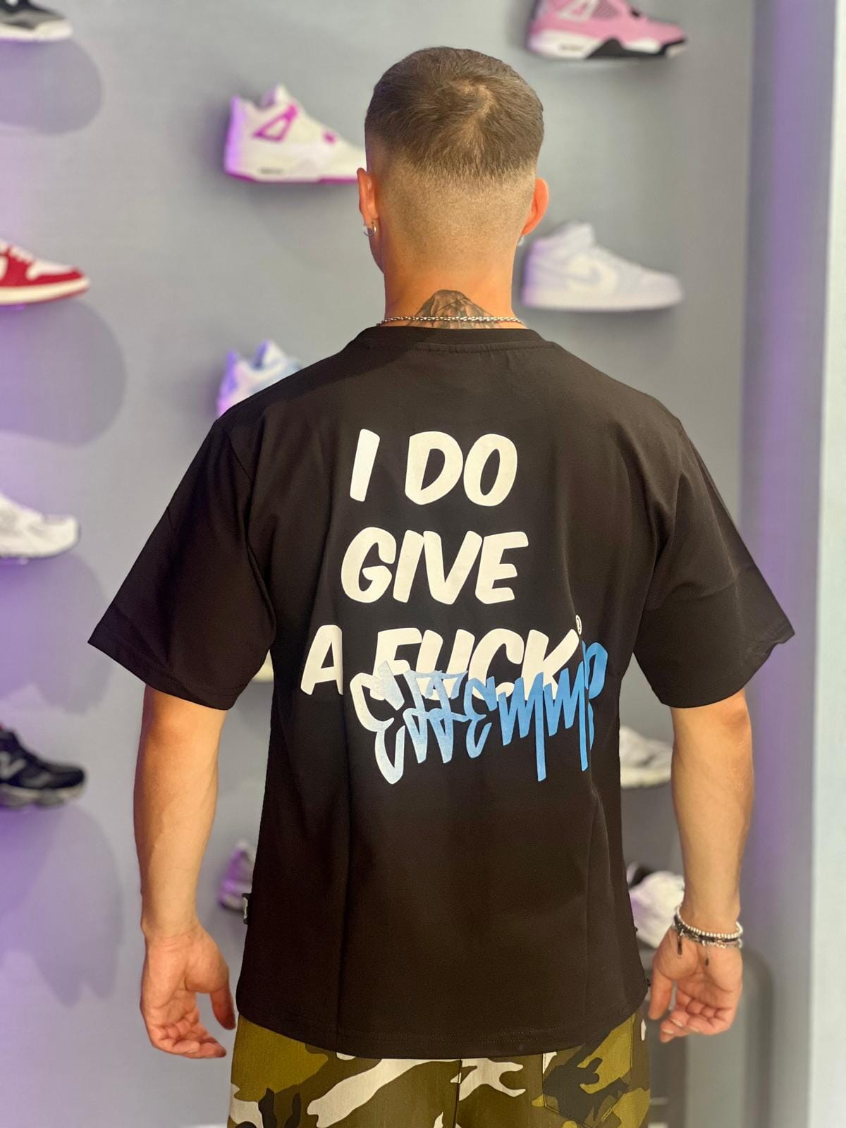 T-shirt Fuck Black effemme