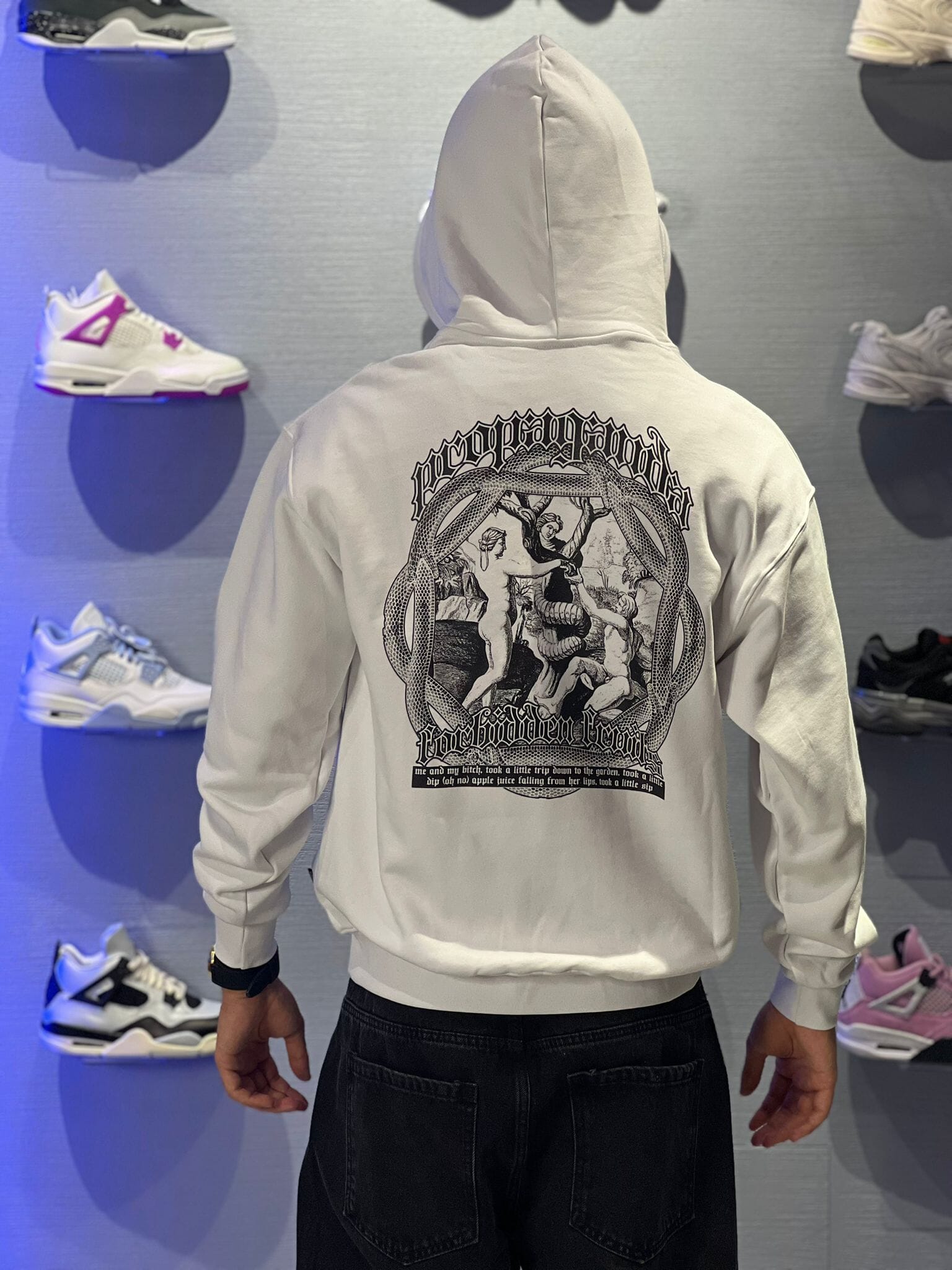 Felpa Propaganda Sin Bianca