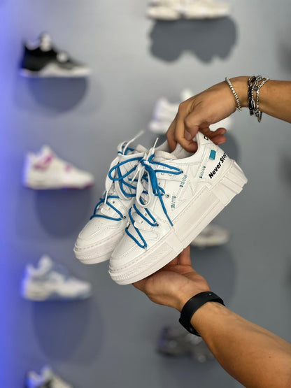 CR03 Strong 300 V.1 laccio celeste