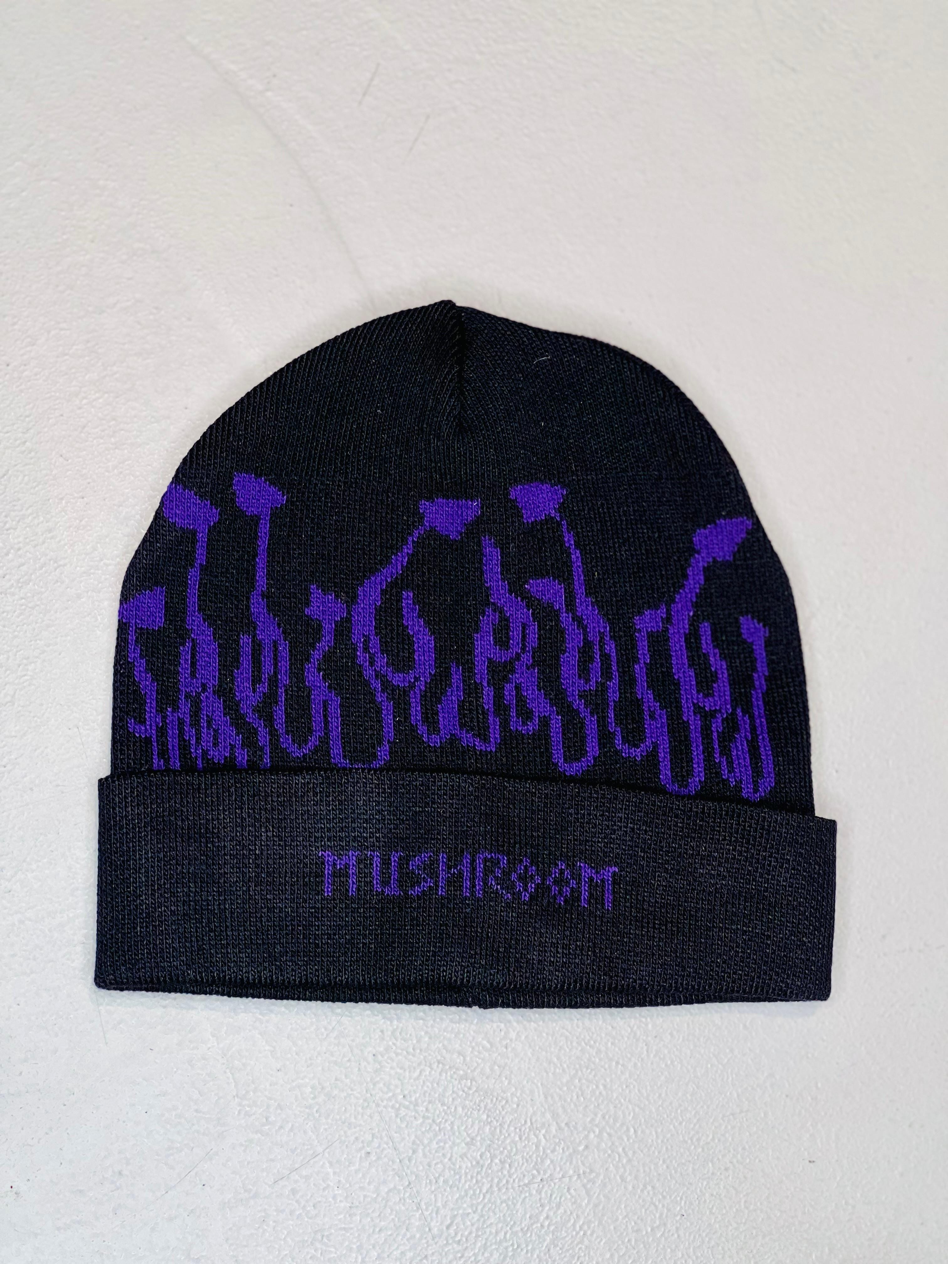 Cappello mushroom nero e viola