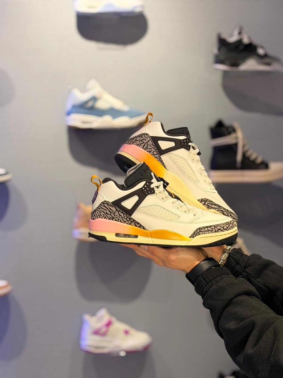 Jordan Spizike Low Rare Air