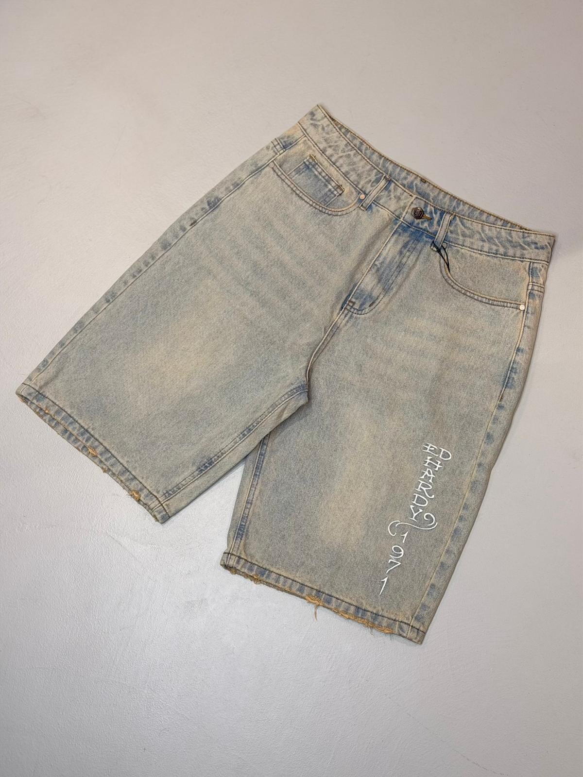 Short Ed Hardy Desert Snake Brown