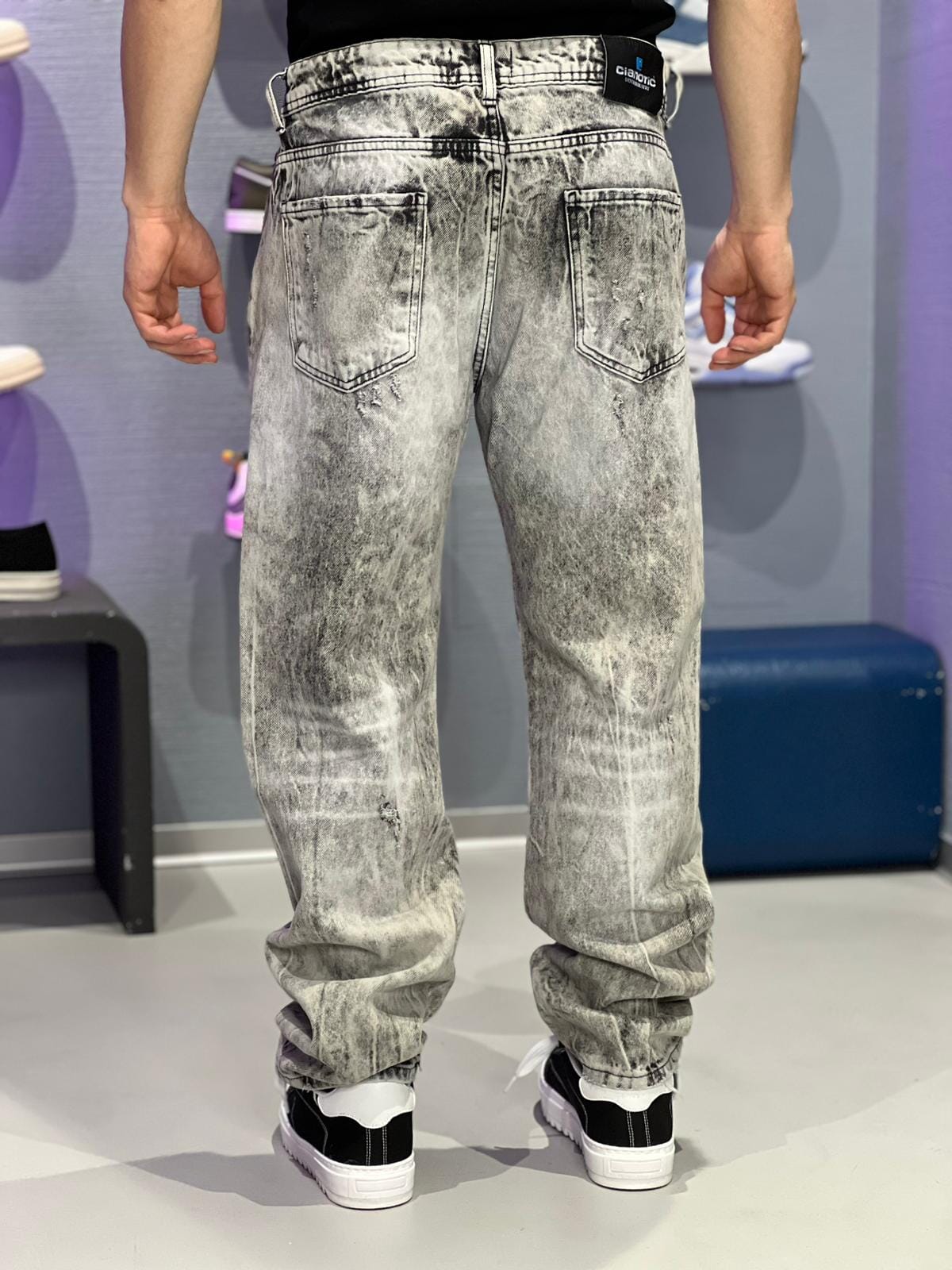 Jeans Urban Loose Fit Cianotic